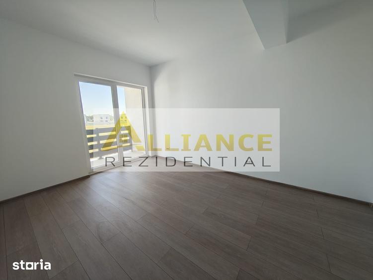 Casă cu 4 camere cu Teren 250 Mp în Grivița