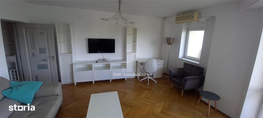 Apartament cu 2 camere decomandat în Centrul Civic