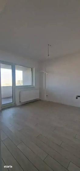 Apartament cu 4 camere în Militari