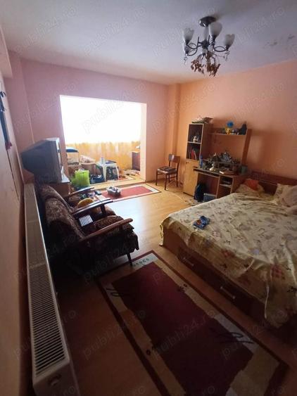 Apartament cu 2 camere decomandat în Satu Nou