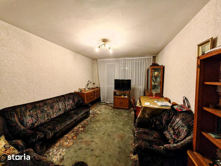 Apartament cu 3 camere în Șerbănești