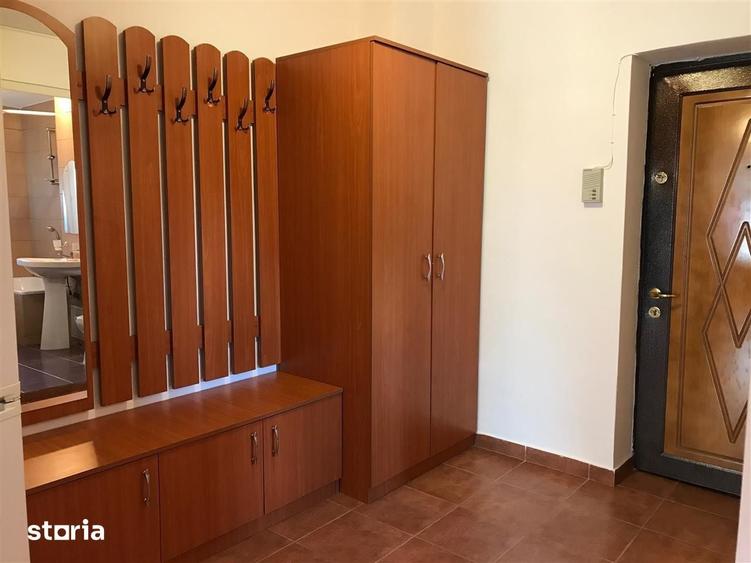 Garsonieră în Tei