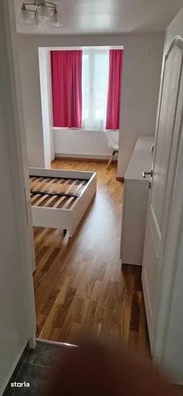 Apartament cu 3 camere decomandat în Republicii