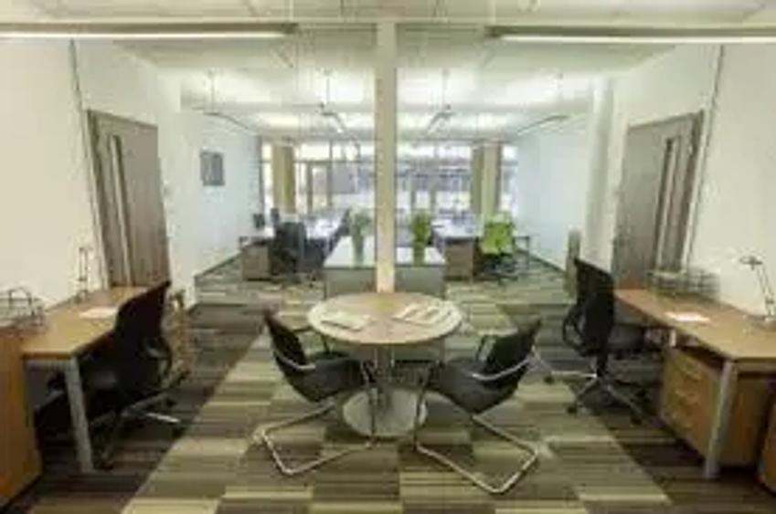Spa?iu de birou privat pentru 1 persoana in Regus Primavera - 4