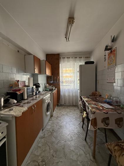 Apartament cu 2 camere decomandat, mobilat în Zorilor