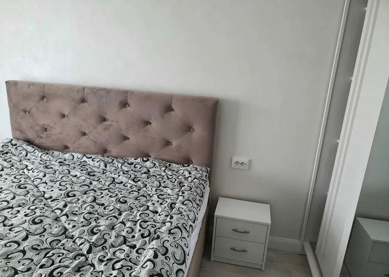 Apartament cu 2 camere semidecomandat, mobilat în Copou