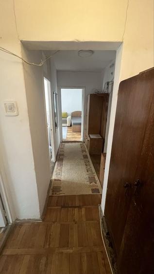 Apartament cu 2 camere decomandat în Aradului