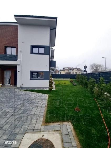 Apartament cu 3 camere semidecomandat în Someșeni