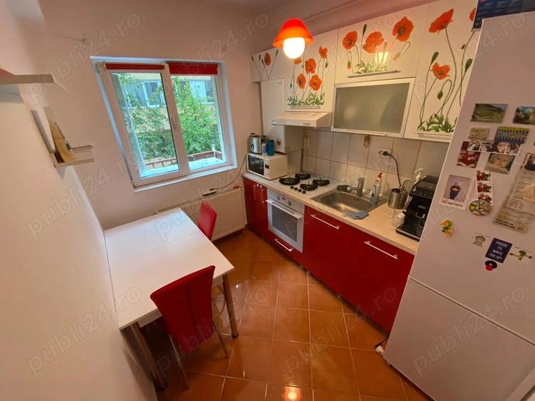 Apartament cu 2 camere decomandat în Florești