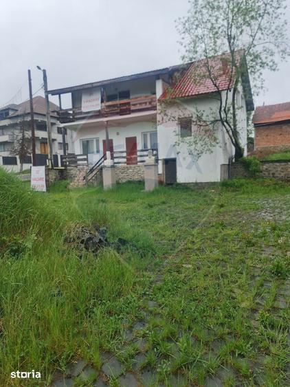 Spațiu comercial, de 1,650 mp, în Baia de Fier