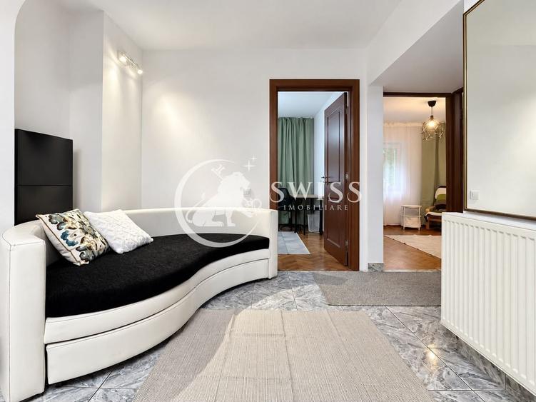 Apartament cu 3 camere decomandat, mobilat în Zorilor