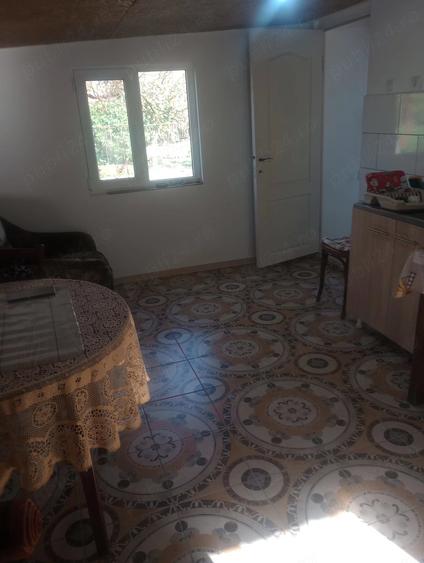 Casă cu 2 camere cu Teren 3200 Mp în Ghergheasa