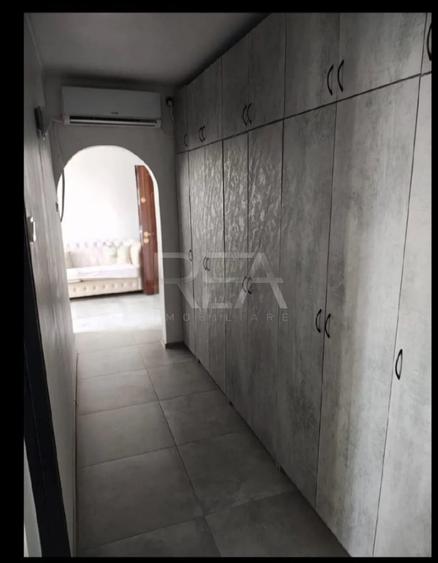 Apartament cu 2 camere decomandat, mobilat în Berceni