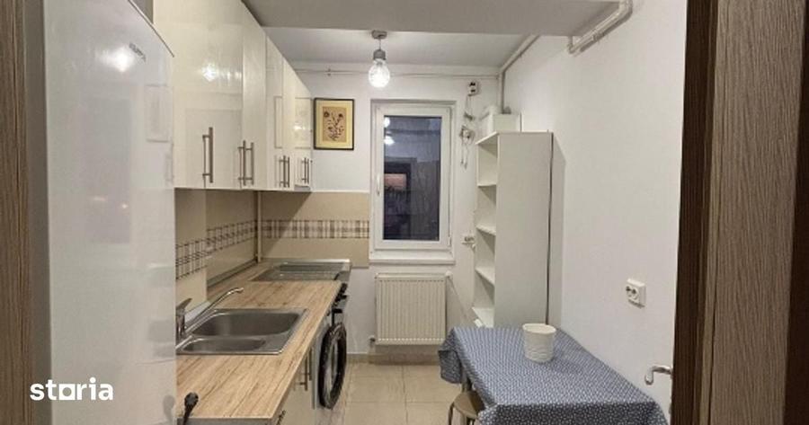 Apartament cu 2 camere semidecomandat în 13 Septembrie