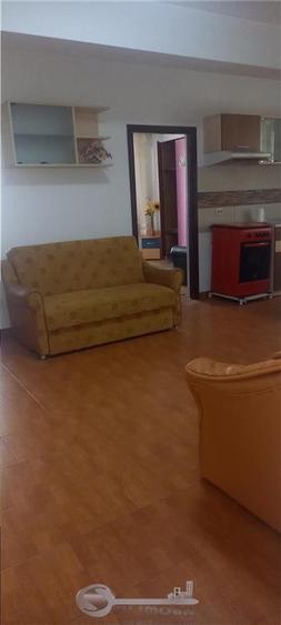 Garsonieră decomandată în Cug