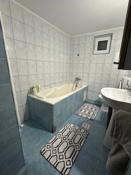 Casă cu Teren 140 Mp în Central