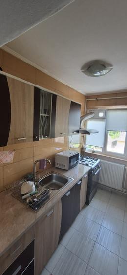 Apartament cu 2 camere nedecomandat în 1 Mai