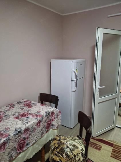 Apartament cu 2 camere semidecomandat în Burdujeni