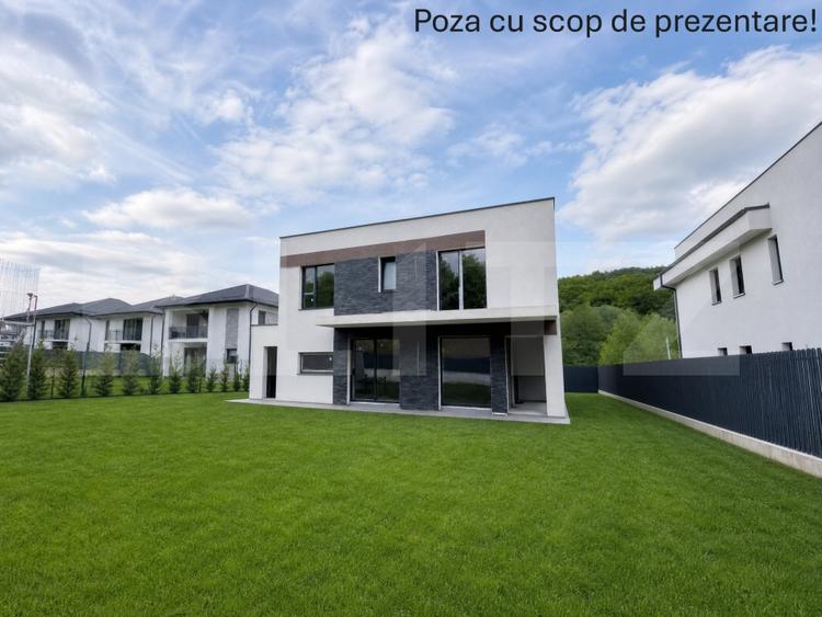 Casă individuală cu 5 camere cu Canalizare în Mănăștur