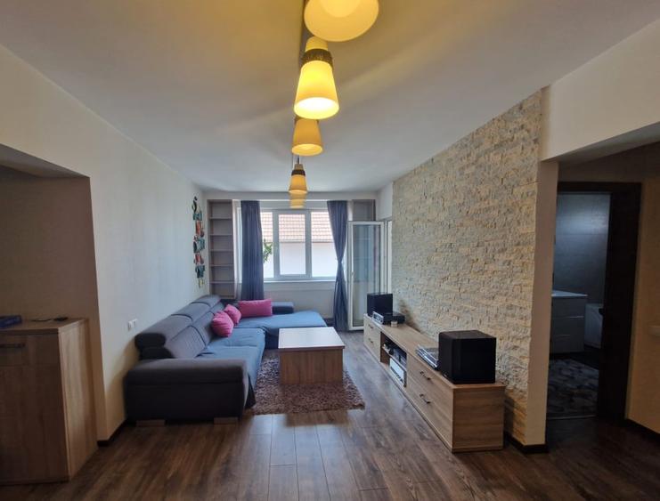 Apartament 3 camere mobilat, cu doua locuri de parcare in Andrei Muresanu - 2