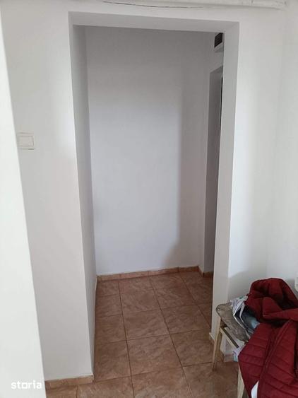 Apartament 2 camere, zona Apollo - 4