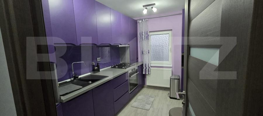 Apartament cu 3 camere decomandat, mobilat în Micro 16