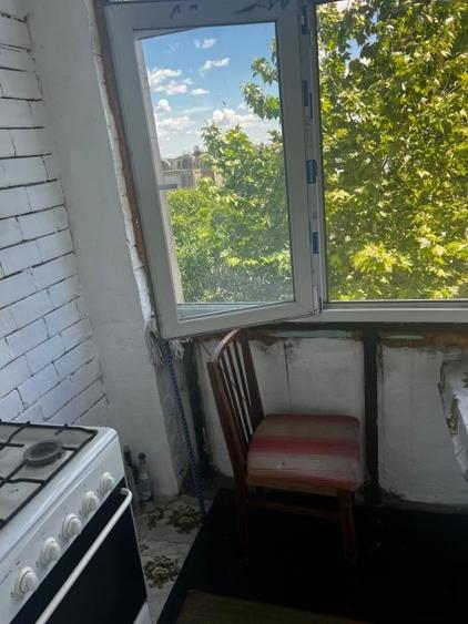 Apartament cu 2 camere decomandat, mobilat în Vest