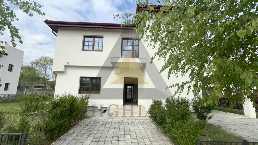 Casă individuală cu 5 camere cu Canalizare în Corbeanca