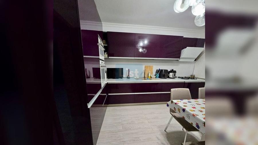 Casă cu 4 camere cu Teren 1000 Mp în Exterior Vest
