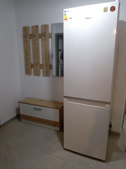 Inchiriez apartament cu 3camere decomandat sector 6 - 2