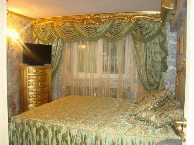 Apartament cu 3 camere decomandat, mobilat în Unirii
