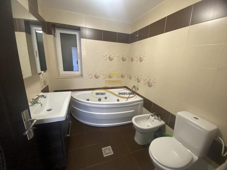 Apartament cu 4 camere decomandat, mobilat în Șerbănești