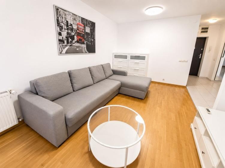 Apartament cu 2 camere decomandat, mobilat în Berceni