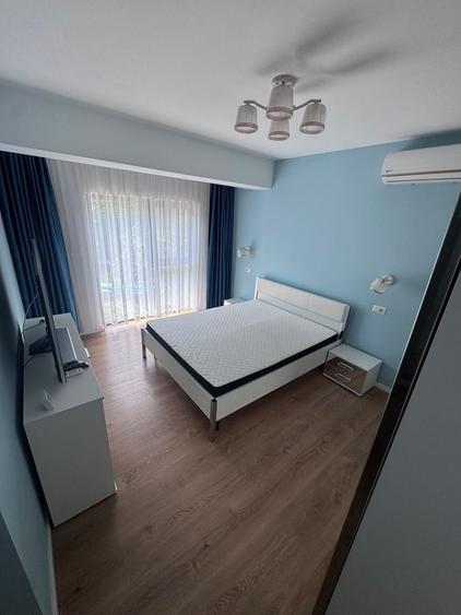 Casă individuală cu 4 camere cu Canalizare în Tunari