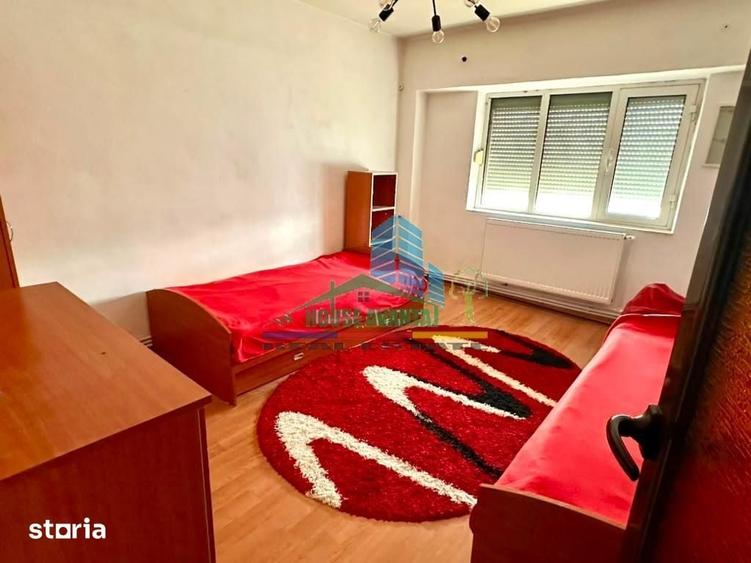 Apartament cu 2 camere decomandat în Sud