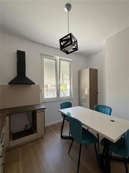 Casa - parter cu mansarda - 105 mp utili - toate utilitatiile - 8