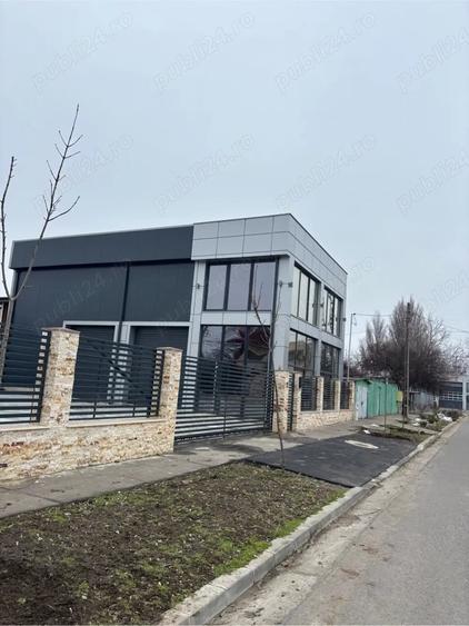 Spațiu comercial, de 135 mp, în Central