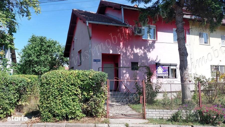 Apartament cu 2 camere decomandat în Sud