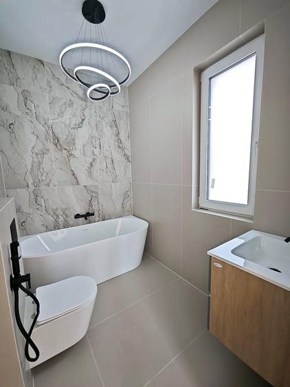 Duplex cu 4 camere cu Canalizare în Dumbrăvița