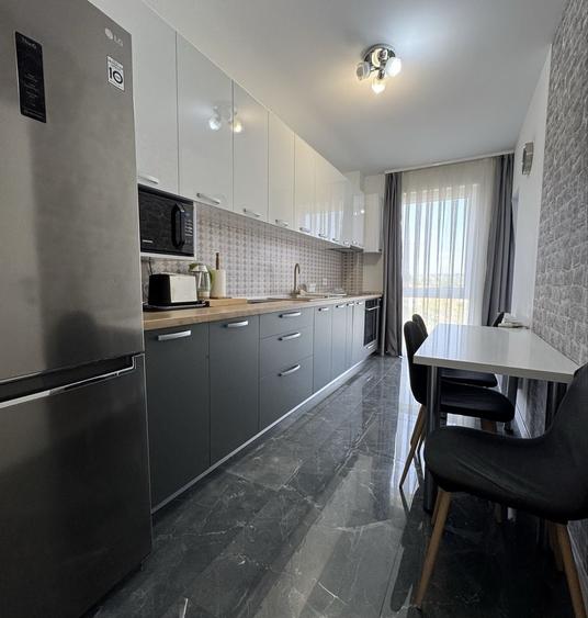 Inchiriez apt. 2 camere, 450 - 2