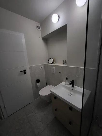 Apartament cu 2 camere decomandat, mobilat în 13 Septembrie