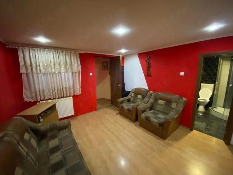 Casă cu 5 camere cu Teren 224 Mp în Giurgiului