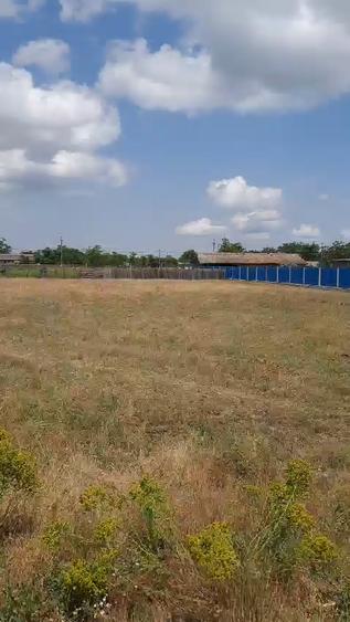 Teren intravilan de 2300 mp, în