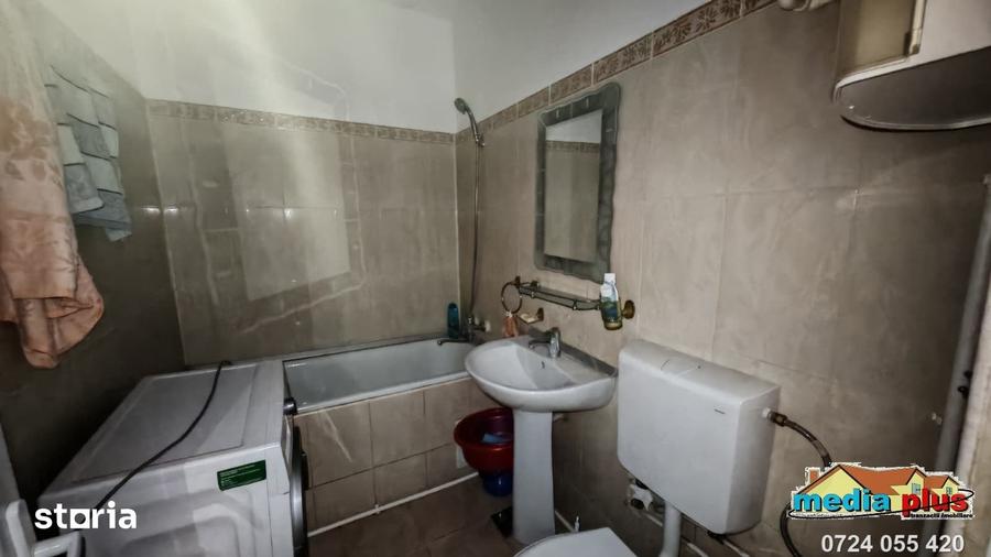Apartament cu 3 camere în Mazepa 2