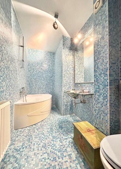 Duplex cu 4 camere cu Canalizare în Iancu Nicolae