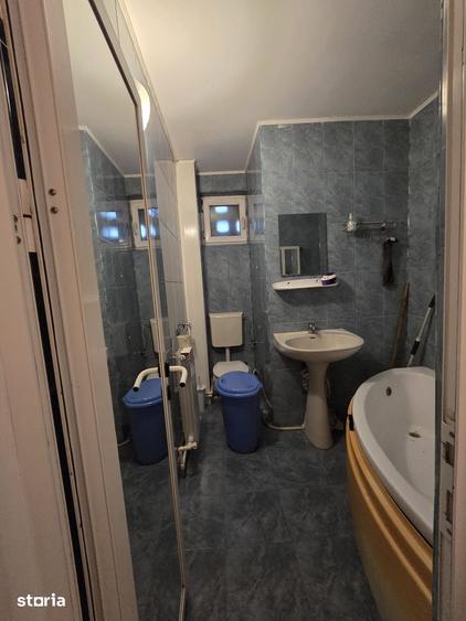 De inchiriat apartament 2 camere decomandat - zona centrala ! - 8