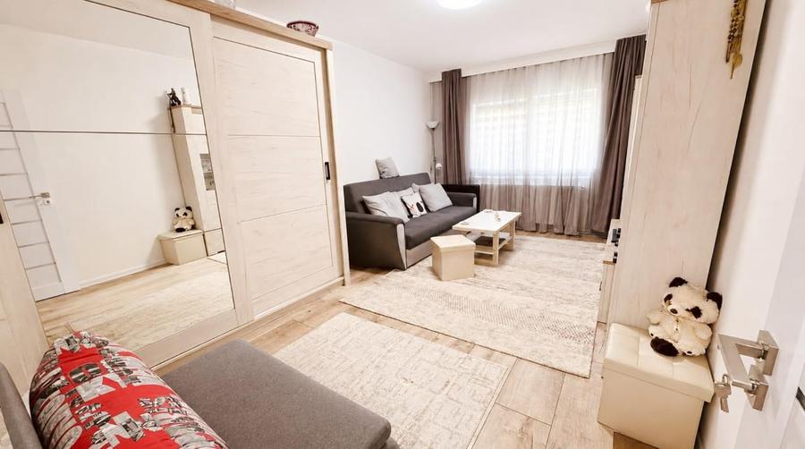 Apartament cu 2 camere decomandat, mobilat în Răcădău