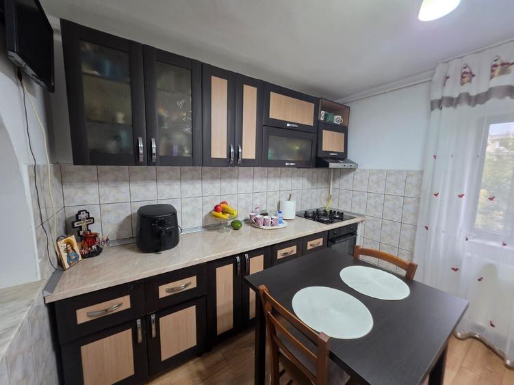 Apartament cu 2 camere decomandat în Nord