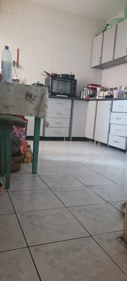 Apartament cu 4 camere decomandat în Chișinau