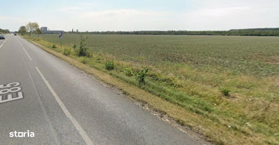 Teren intravilan 4,25ha, deschidere d=110ml la DN2 - 1